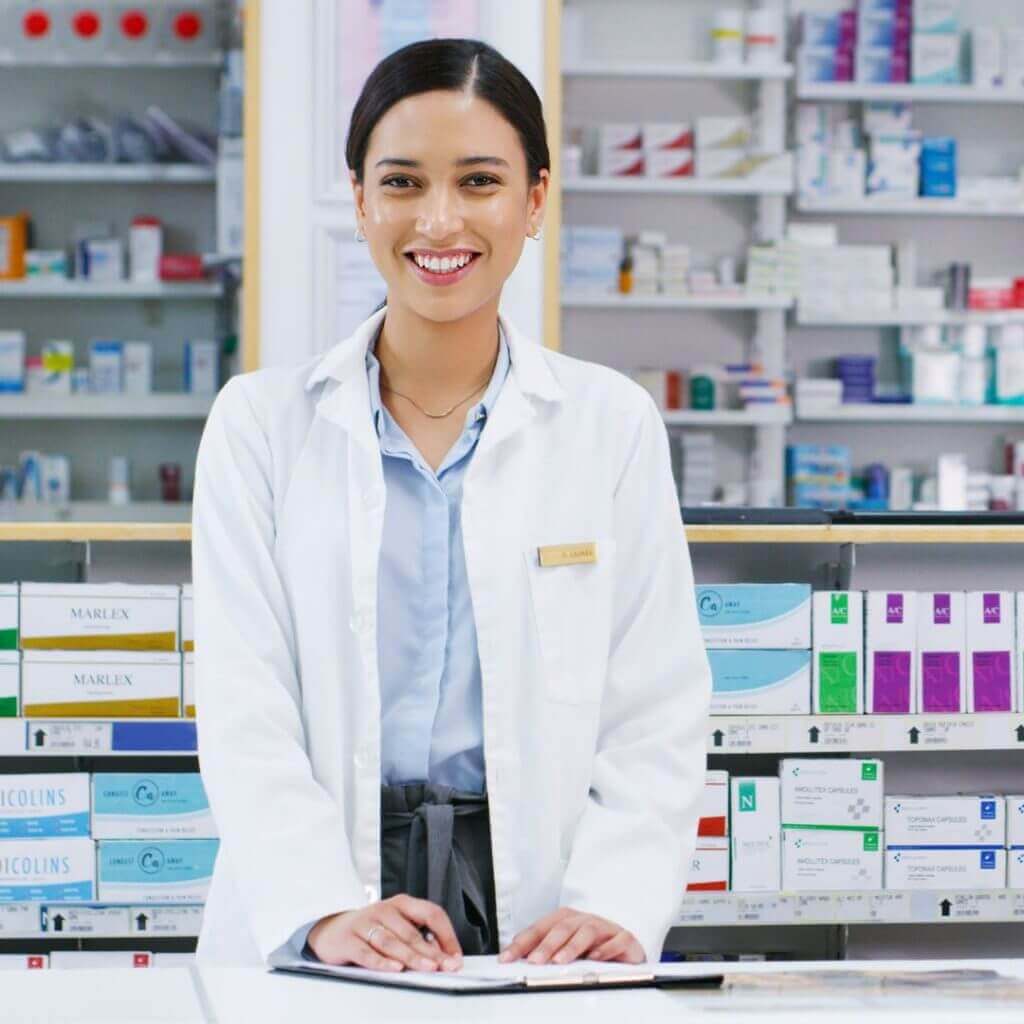 become-a-pharmacy-technician